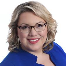 What does it take to train the leaders of a bank with over 15,000  employees?