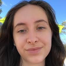 Natasha Pabon's Instagram, Twitter & Facebook