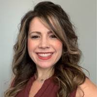 Stacy Hammett's Instagram, Twitter & Facebook