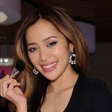 VietCeleb.BlogSpot.com: Michelle Phan