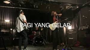 D majord lebih tua dariku d majord harap sabar menunggu d majord e minorem kepulanganmu ku tunggu. Chords For Hujan Pagi Yang Gelap Cover
