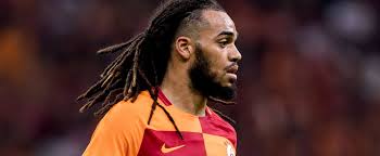 İngilizler 20 yaşındaki oyuncunun opsiyonunu vermedi. Erkundigte Sich Gladbach Nach Denayer