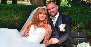 Il s'agit ici de faire du plus beau jour de leur vie un jour somptueux et inoubliable également pour leurs invités. Marlene Schiappa Trouve 4 Mariages Pour 1 Lune De Miel Horrible Elle Se Confie