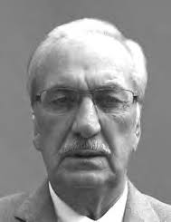 4 RecordsMemoirs 2013Final.indd