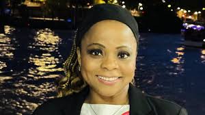 Juliana Voss's Instagram, Twitter & Facebook