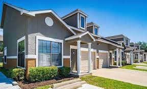 3 Bedroom Section 8 Houses For Rent Renting A House Real Estate Rentals Townhouse