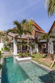 Villa Ruby The Perfect Holiday House In 2020 Holiday Home Modern Tropical House Resort Villa