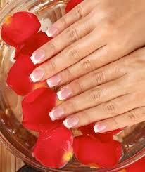 6 Surprising Beauty Benefits Of Olive Oil Manicure At Home Diy Beauty Hacks Manicure