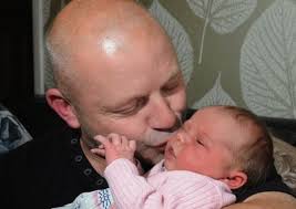 Man delivered his own baby daughter