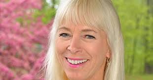 Faculty Spotlight: Debra Sutton, Associate Professor of Travel & Tourism