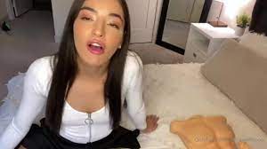 Emily willis joi 3