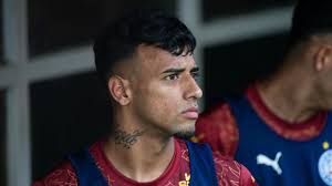 Cruzeiro avança e fica perto de fechar empréstimo do atacante uruguaio Lucho Rodríguez