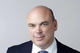 Magnate tecnológico inglés Mike Lynch y su hija, entre los desaparecidos de  yate en Italia