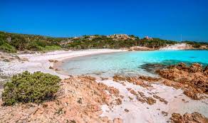 Hi, i'm mauro, the only resident of budelli island pink beach since 1989. Budelli Sardegnaturismo Sito Ufficiale Del Turismo Della Regione Sardegna