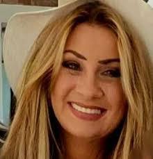 Beverly Knowles's Instagram, Twitter & Facebook