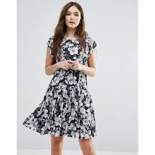 Y A S Show Drop Waist Dress In Black And White Floral 62 Sgd Liked On Polyvore Featuring Dresses Black Wais Dropwaist Dress Woven Dress Black White Dress