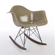 Original Herman Miller Raw Umber Eames RAR Arm Shell Chair | #64583