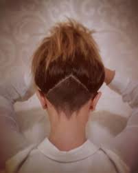 New Simple Undercut By Salvo Patania Bleached Hair Repair Undercut Hairstyles Back Of Head Shaved