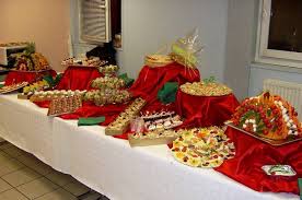 Presentation Buffet Dinatoire Recherche Google Buffet Dinatoire Buffet Presentoir Gateau