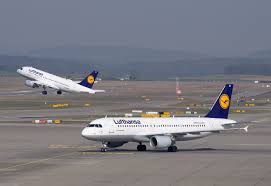 Mit lufthansa online check in können sie bereits 23 stunden vor abflug einchecken. Lufthansa Schengen Fluge Erhalten Automatischen Check In Reiseburo Tui Reisecenter Globus Reiseburo Schwerte
