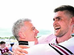 Gleeson holds nerve to seal Galway's Connacht hat-trick