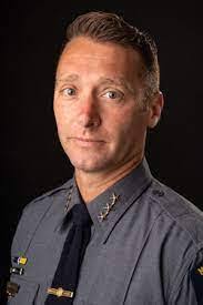 Daniel Vasile's Instagram, Twitter & Facebook