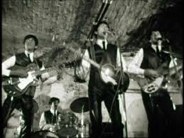 myReviewer.com - Review - The Rutles: All You Need Is Cash