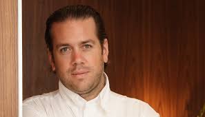 Arnaud Lallement, un chef la tête dans les étoiles