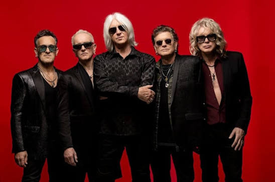 PHIL COLLEN On His DEF LEPPARD Bandmates: 'We' Still 'Like Hanging Out With  Each Other' - BLABBERMOUTH.NET