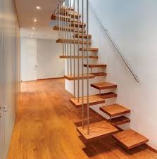 #4 bentuk tangga spiral untuk tampilan minimalis serta modern. 6 Desain Tangga Keren Untuk Rumah Minimalis Kumparan Com