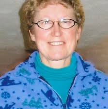 Susan Ester Kitchen, 67