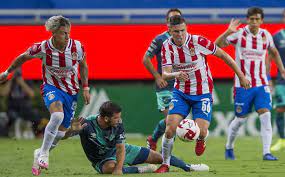 Puebla vs chivas no supo manejar una ventaja de dos goles. Puebla Vs Chivas Horario Y Donde Ver En Vivo Jornada 1 Liga Mx