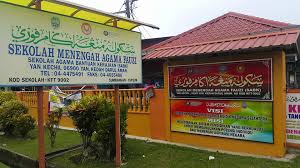 Sekolah menengah kebangsaan agama kedah atau nama ringkasnya smk agama kedah, merupakan sebuah sekolah menengah agama yang terletak di lebuh raya sultanah bahiyah. Sekolah Menengah Agama Fauzi Yan Yan Kedah Malaysia School Facebook