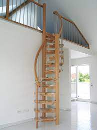 Incredible Loft Stair Ideas For Small Room 62 Raumspartreppen Dachbodenausbau Treppe Kleines Loft
