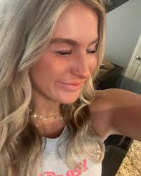 Lauren MacMillan (@lauren.teylor) • Instagram photos and videos