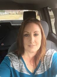 Heather Moynihan's Instagram, Twitter & Facebook