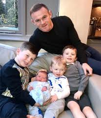 Jun 16, 2021 · coleen and wayne rooney were spotted enjoying lunch at a restaurant in northern ireland today. Coleen Rooney Arrives Home With Newborn Baby Boy Hello