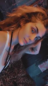 Damon Hilliard's Instagram, Twitter & Facebook