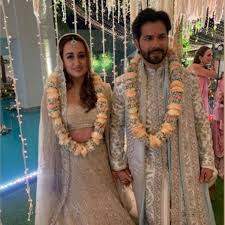 Varun Dhawan Natasha Dalal S Marriage Album From Mehendi To Sangeet Here Are The Photos From The Wedding Varun dhawan and natasha dalal marriage, varun dhawan wedding photos, pics update: varun dhawan natasha dalal s marriage