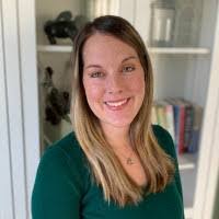 Whitney Mohr's Instagram, Twitter & Facebook