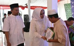 Pastikan bahwa laporan magang yang kamu buat memang sudah dikonsultasikan pada pihak kampus dan sudah kamu pastikan formatnya. Peringatan Hari Besar Islam Maulid Nabi Muhammad Saw 1440 H Situs Resmi Pemerintah Daerah Kabupaten Karawang