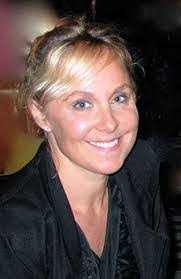 Mindy Levin's Instagram, Twitter & Facebook