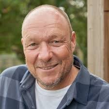 Todd Schwab's Instagram, Twitter & Facebook