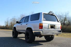 1990 Toyota 4Runner Wheel Offset Aggressive > 1" Outside Fender Suspension  Lift 3" | 1639814 | TrailBuilt Off-Road