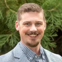 20+ "Dan Howland" profiles