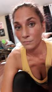 help!!!! #momsoftictokover30