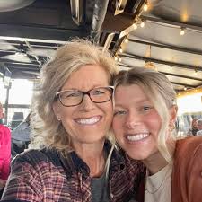 Kristie Olsen Bruun (@kristie.bruun)