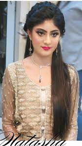 25 Hairstyles For Lehenga Ideas Indian Hairstyles Hair Styles Indian Wedding Hairstyles