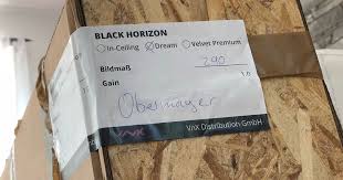 Das eignet sich besonders fürs umherfahren. Praxis Vorteile Der Black Horizon Kontrastleinwand