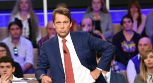 Per nicola porro (vicedirettore de il giornale) in italia esistono troppi laureati illusi, che hanno non mi sorprende il commento di porro. Nicola Porro Torna Con Quarta Repubblica Gene Gnocchi Novita Della Nuova Stagione Il Mattino It